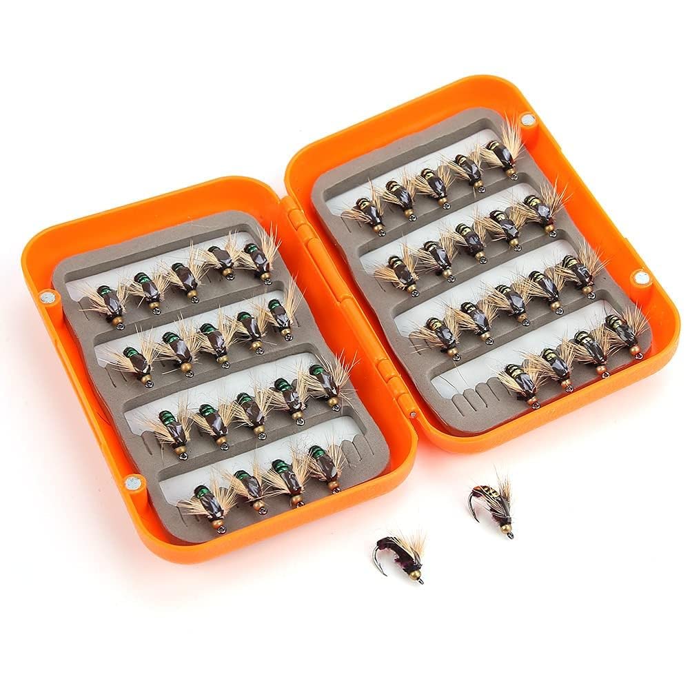 40pcs Fly Fishing Lures Lifelike Fly Fishing Flies Trout Flies Lures Hooks Fly Fishing Kit Box for Fresh Water Saltwater Fishing(Gold&Green)