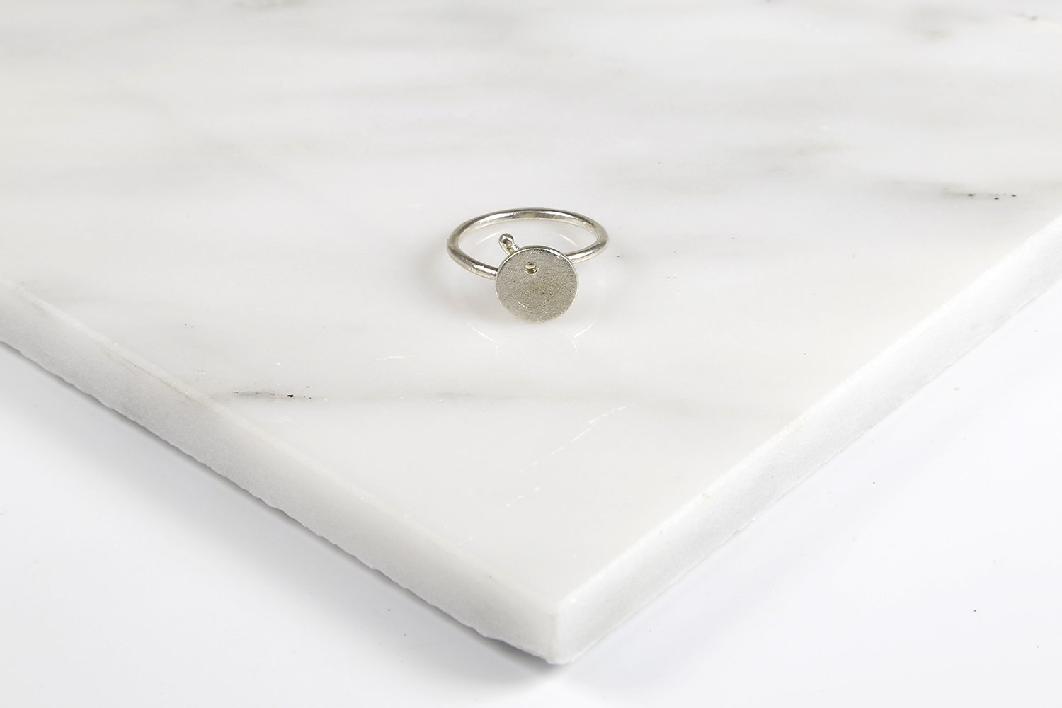 gift for minimalist woman