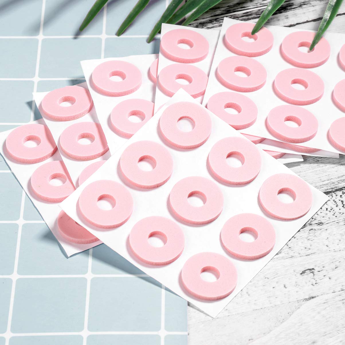 HEALLILY Foam Callus Cushion Self Adhesive Soft Foam Callus Cushions Toe Pads Corn Protector Callus Cushions for Pain Relief Feet Toes 108PCS 12 Sheets : Beauty