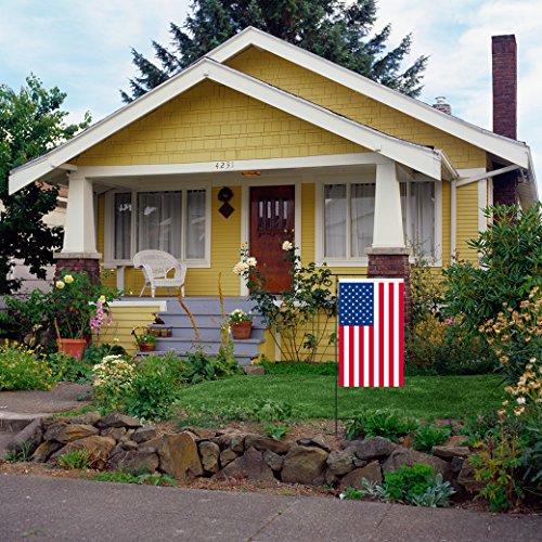 Garden Flag Stand,Yard Garden Flag Pole Holder with shtopper and Clips Holds flags up to 14.5" in width without flag