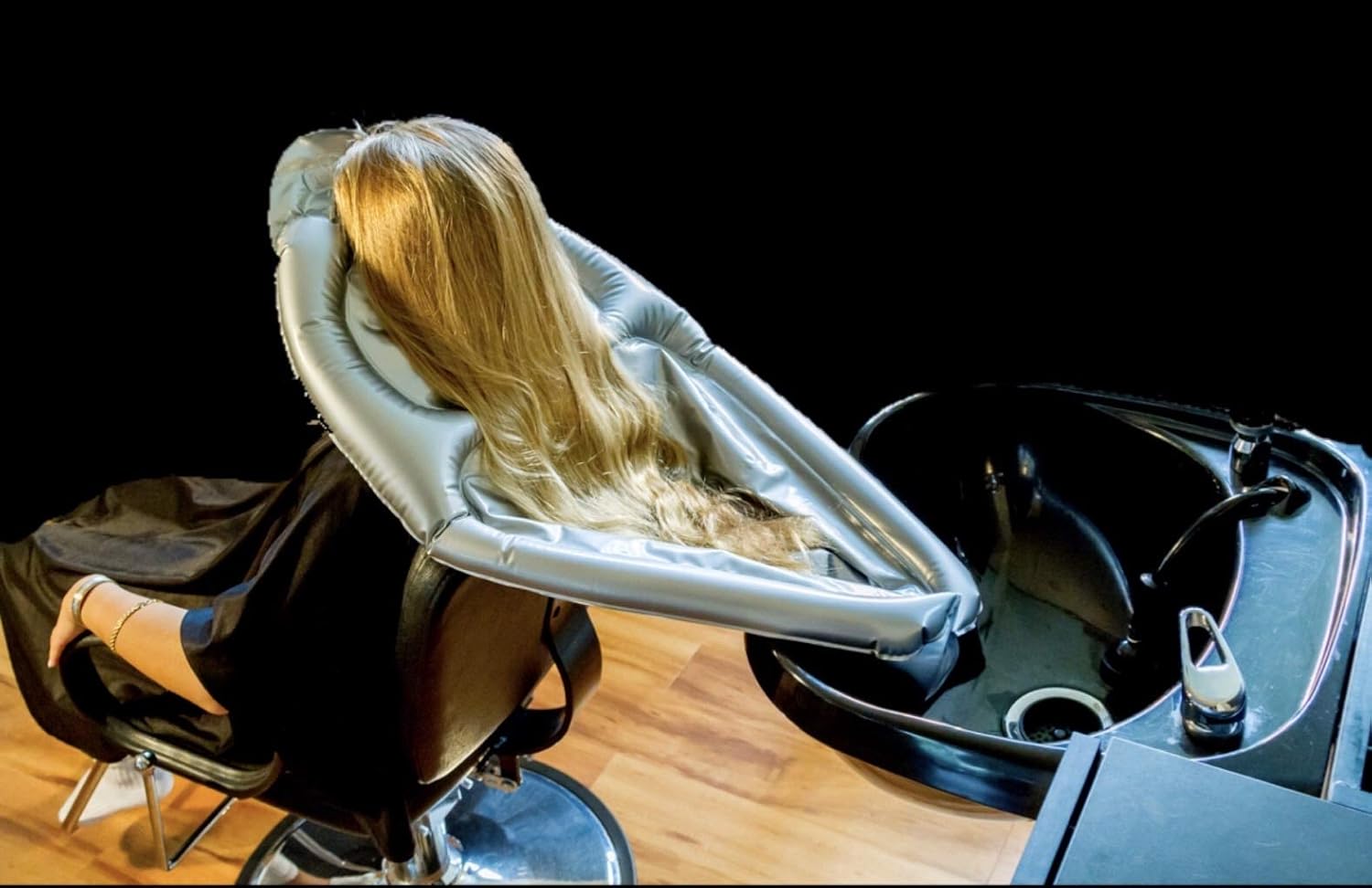 Inflatable Shampoo Funnel Cape for Washing Hair in Any Chair and Basin. Portable Device to Use in Salon, at Home, Nursing Home or Hospital to Keep Clothes Dry! Free Pump Included: Kitchen & Dining