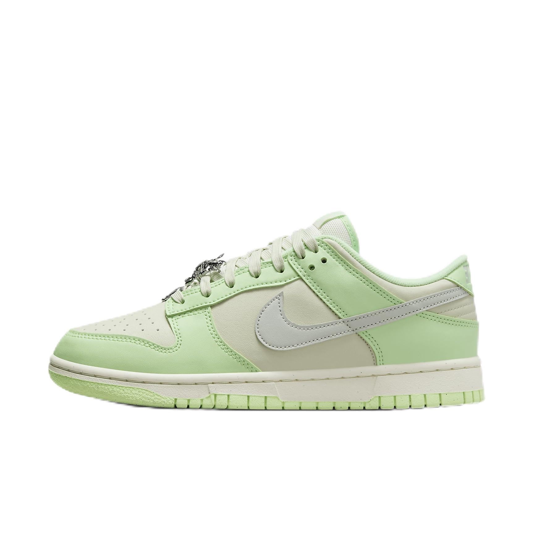 NIKE Damen Dunk Low Next Nature Se Women's Shoes Sneaker, Sea Glass Vapor Green Sail Light Silver, 42 EU