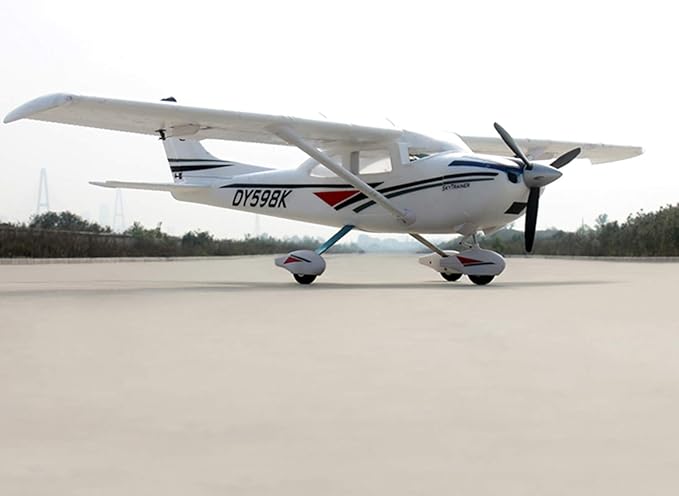 dynam cessna 182 sky trainer