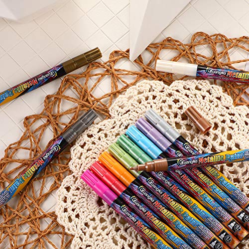 12 Colors Metallic Marker Pens, 0.7 mm Extra Fine Point Paint Pen