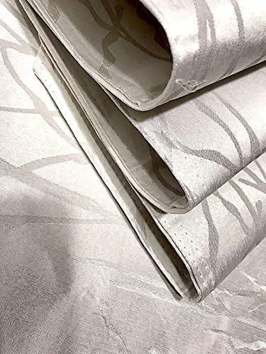 Elegant 12 x 18 inches Set of 4 Dining Kitchen Table Nonslip Placemats (White Branches)