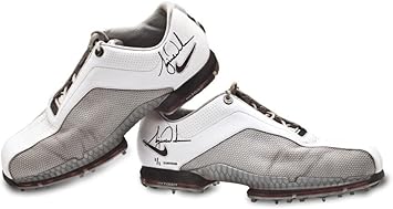 tiger woods golf shoes 2019