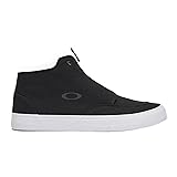 Oakley Men's Sneaker, Black, 7