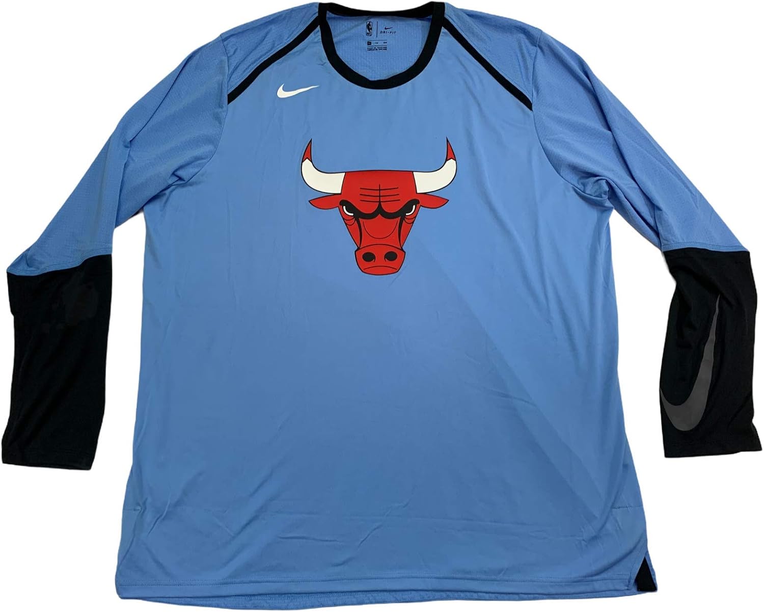 bulls long sleeve shirt