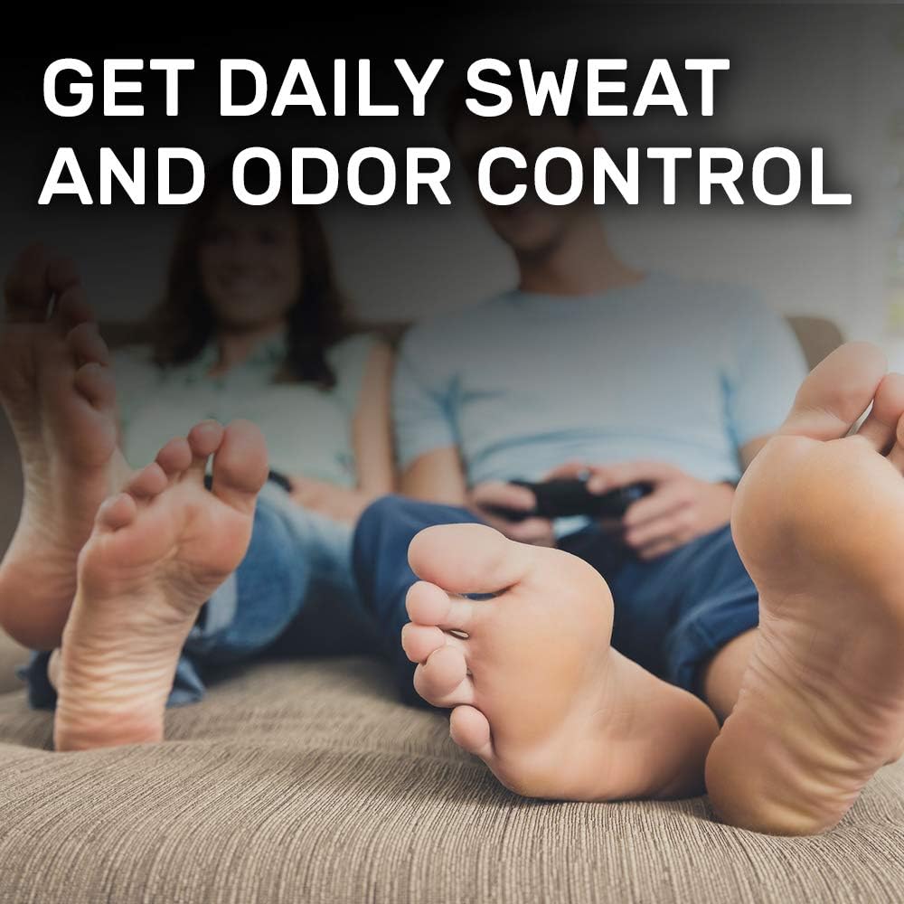 Lotrimin Daily Sweat & Odor Control Medicated Foot Powder, Topical Starch Skin Protectant, 6 Odor-Fighting Ingredients to Control Odor, 6.25 Ounce (177 Grams) Bottle: Health & Personal Care
