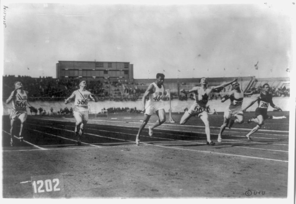 1928 Photo Olympic games at Amsterdam, Holland. The finish of the 100 meter dash finals, won by Percy Williams Left to right: Camcourier(?) Frank Wykoff, California; Robert F. McAllister, N.Y.; Jack L