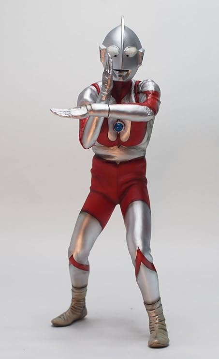 Amazon Ccp 1 6特撮シリーズ ウルトラマン Cタイプ スペシウム光線2 0ver フィギュア ドール 通販