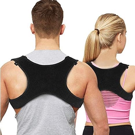 Amazon Co Jp 女性と男性用の姿勢矯正装置背もたれ装具の肩のサポートが前かがみのハンチングと悪い姿勢を修正 B1023 ホーム キッチン