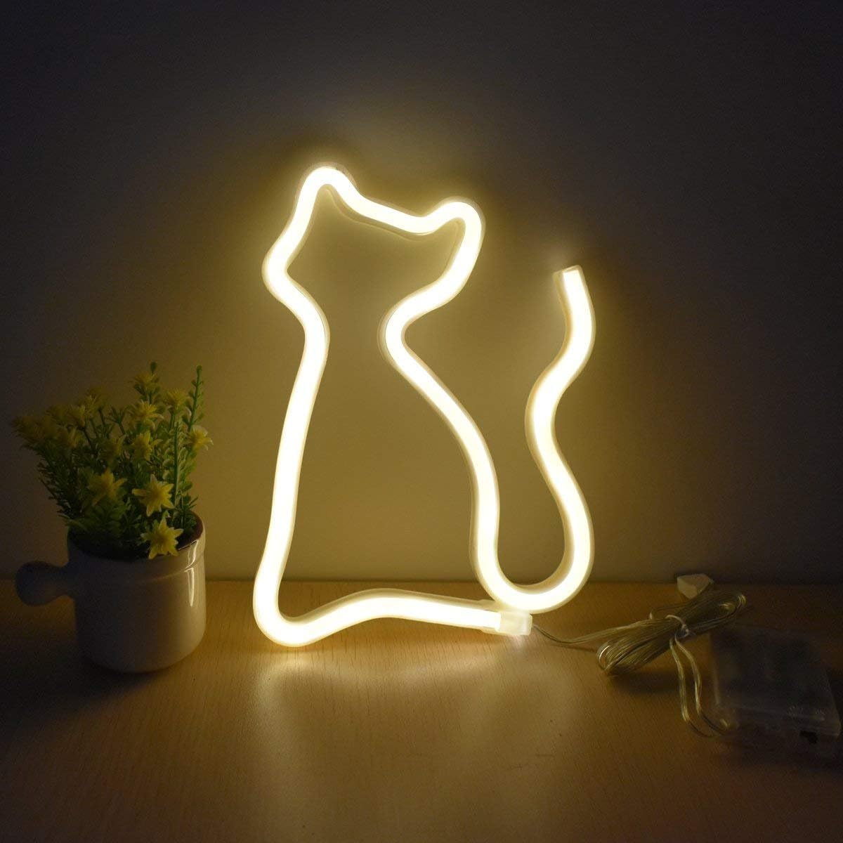 LED Cat Neon Light Signs Room Decor LED Neon Night Lights Battery Powered and USB Operated Indoor Lighting Bedside and Table Lamps for Bedroom Christmas Party Home Decoration
