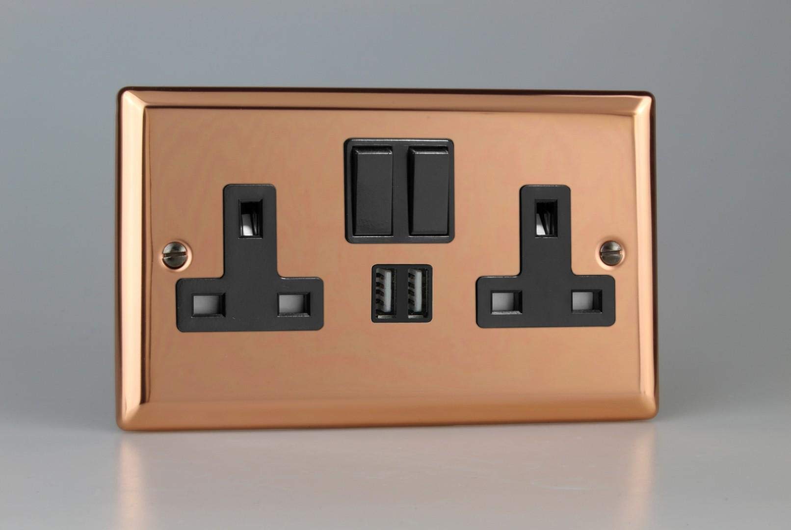 Varilight 2-Gang 13A Single Pole Switched Socket + 2x5V DC 2100mA USB Charging Ports Polished Copper