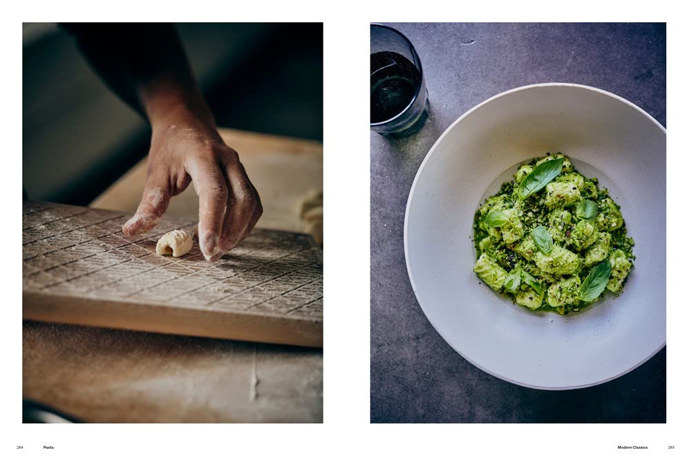 Pasta: The Spirit and Craft of Italy's Greatest Food, with Recipes [A Cookbook]