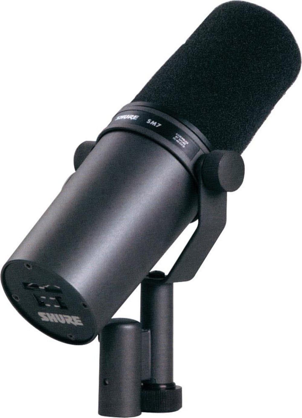 Amazon Com Shure Sm7b Dynamic Microphone With Cloudlifter Cl 1 Mic Activator Bundle Musical Instruments