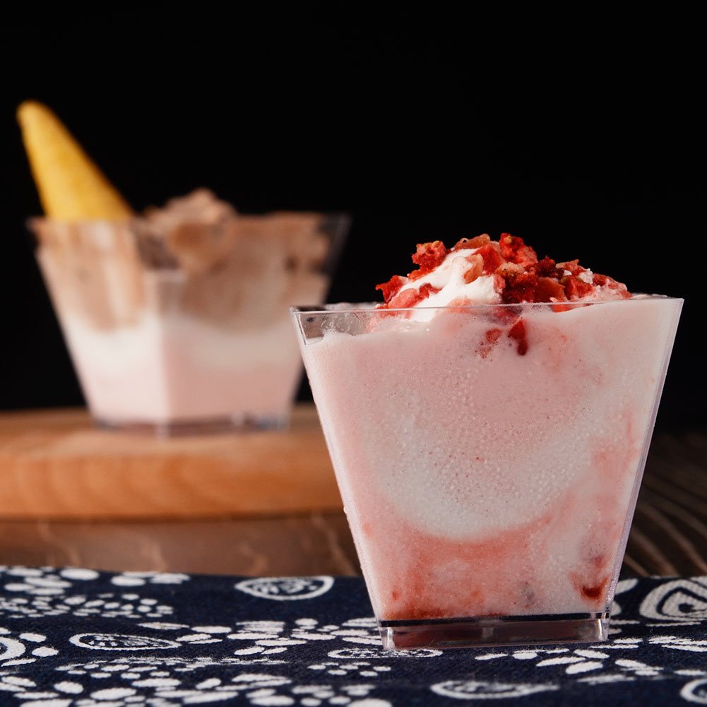 SZUAH Disposable Mini Desert Cups, Clear Plastic Appetizer Cups with Spoons, 2oz for Appetizer, Catering Supplies, Tumblers Shooters[100 Pack, Square] …