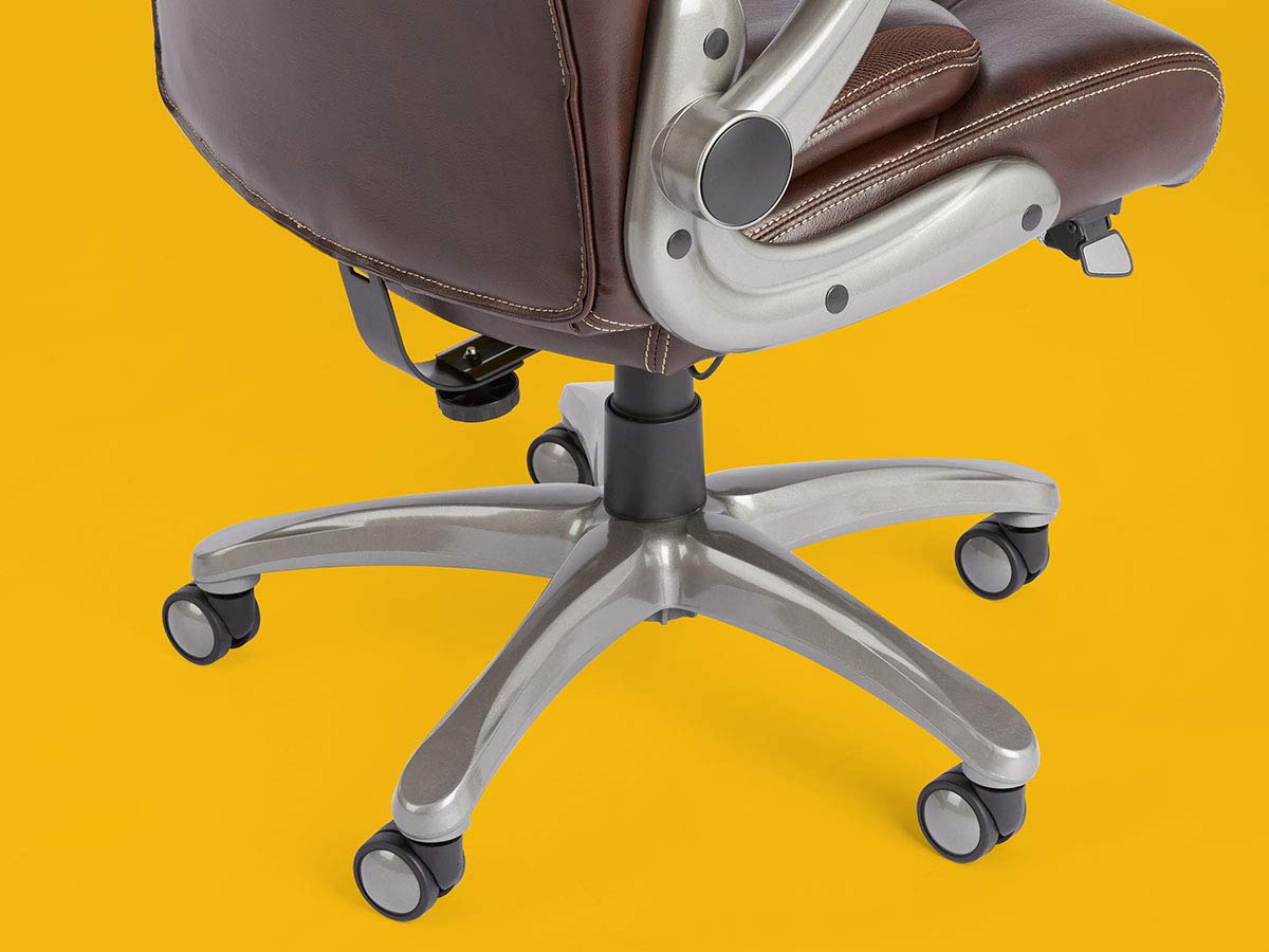 Ergonomic HighBack Bonded Leather Executive Chair