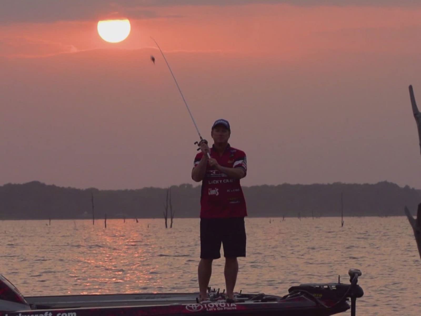 Watch Trev Gowdy's Monster Fish - Season 14 | Prime Video