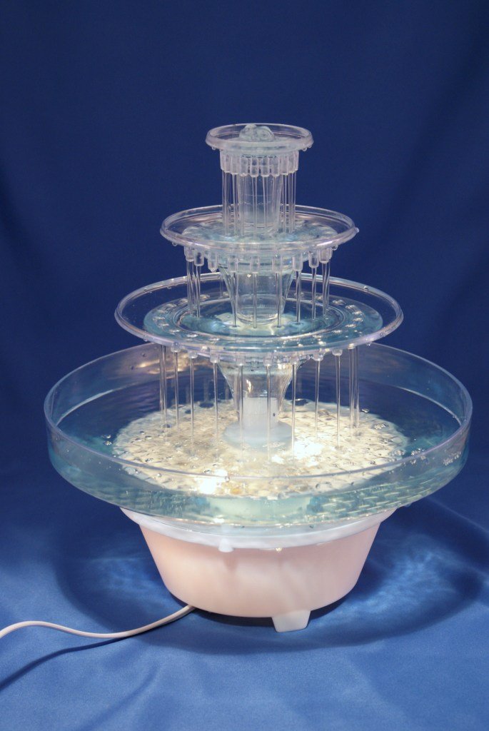 Water Fountain (Similar to Wilton Fanci Fountain)
