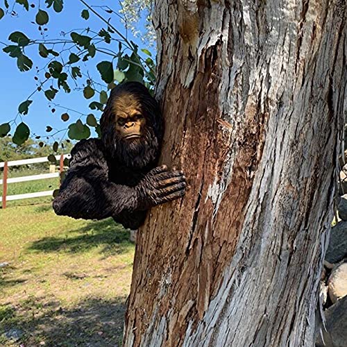 Bigfoot Tree Hugger Garden Decor, Funny Yeti Outdoor Decor Garden