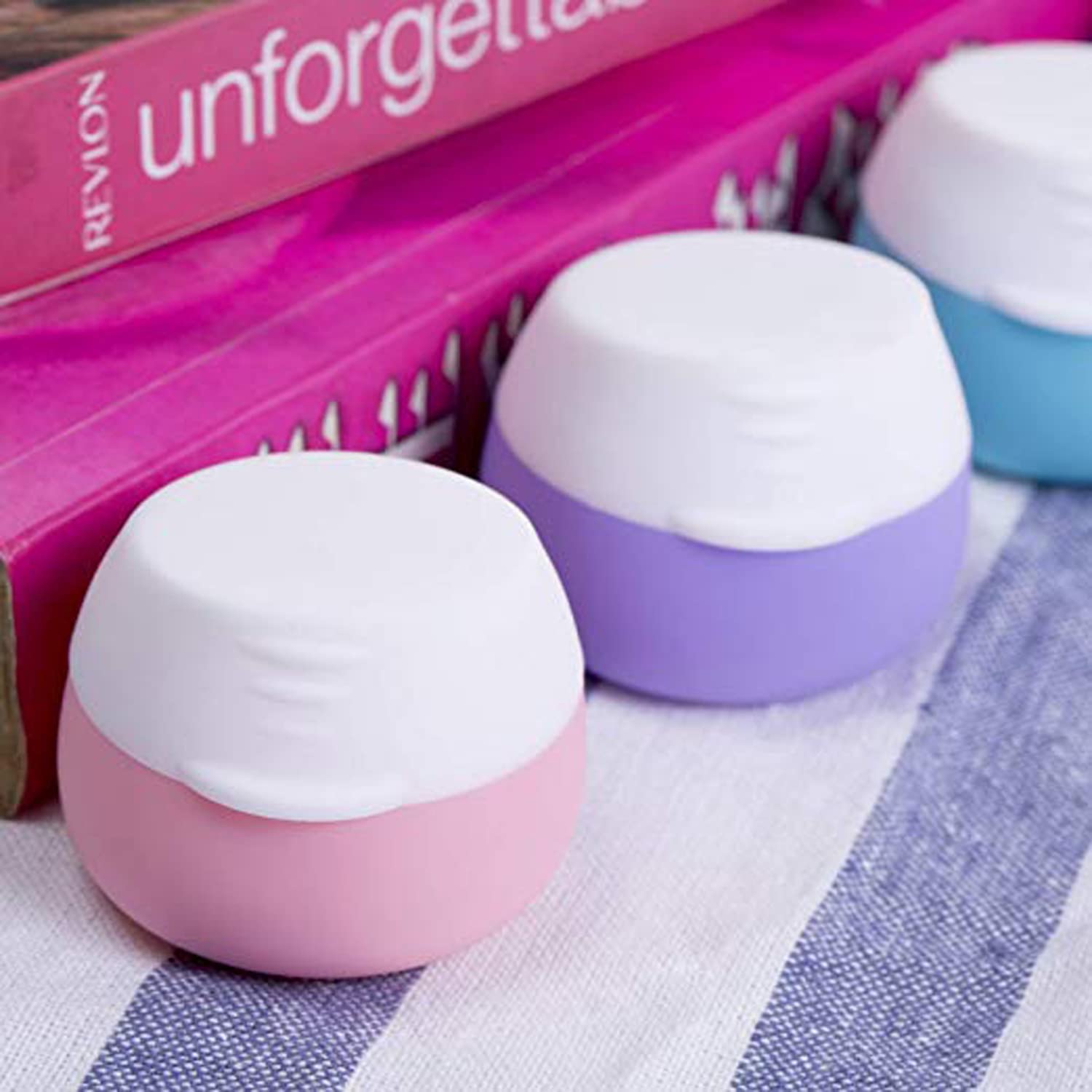 Gemice Silicone Cream Jars, TSA Approved Travel Size Containers - Leak-proof Travel Accessories with Lid for Cosmetic Makeup Face Body Hand Cream (4 Pieces)