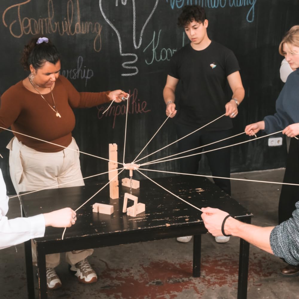 ideen.kollektiv Mini Fröbelturm Gesellschaftsspiel - Stapelspiel aus Buchenholz für bis zu 10 Spieler - Teambuilding Outdoor Spiel für Kinder und Erwachsene inkl. hochwertigem Stoffbeutel 5