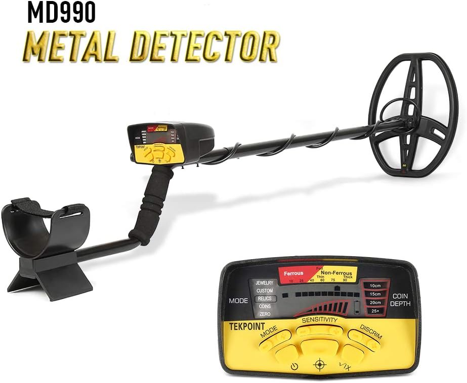 Cuáles son las principales herramientas y accesorios necesarios para la búsqueda de tesoros con