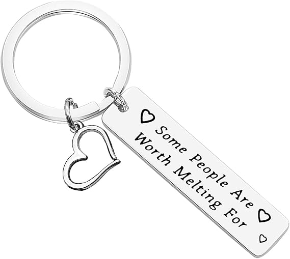 Amazon 親友キーチェーン 長距離恋愛ギフト 友情ジュエリー キーチェーンに溶ける価値のある人たち パーソナライズ キーチェーン 卒業式 クリスマスプレゼント 親友 誕生日プレゼント ファッション小物 通販