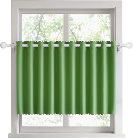 Amazon Co Jp Hansleep 遮光カフェカーテン おしゃれ 飾り カフェーカーテン キッチン トイレ 目隠し 小窓用カーテン 省エネ 洗える 幅140 丈90cm モスグリーン ホーム キッチン