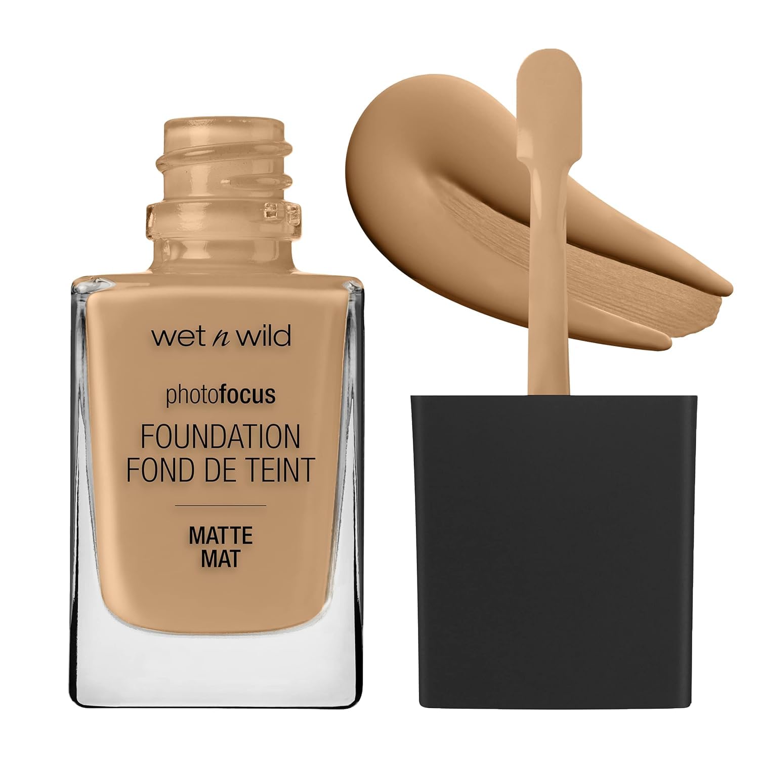 Wet n Wild Photo Focus Matte Foundation, Buildable High-Performing Liquid Makeup, Flash-Proof No White Cast and Pore-Blurring Finish, Desert Beige
