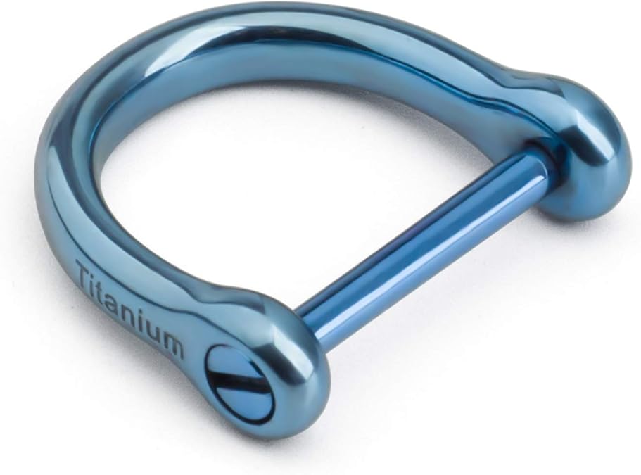 FEGVE Titanium Key Ring for Key Fob Keychain, D Shape