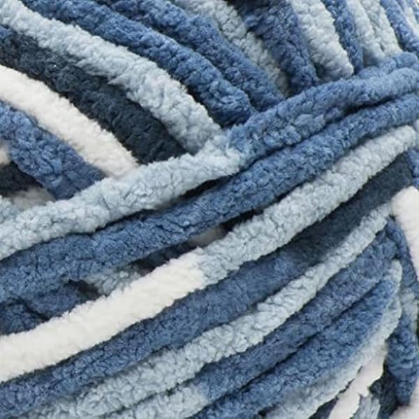 BERNAT BLANKET FADED BLUES YARN – 2 PACK OF 300G/10.5OZ – POLYESTER – 6 SUPER BULKY – 220 YARDS – KNITTING/CROCHET