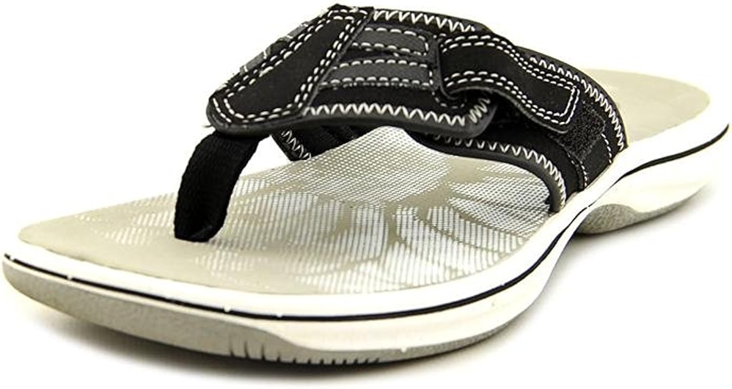 clarks brinkley athol flip flops