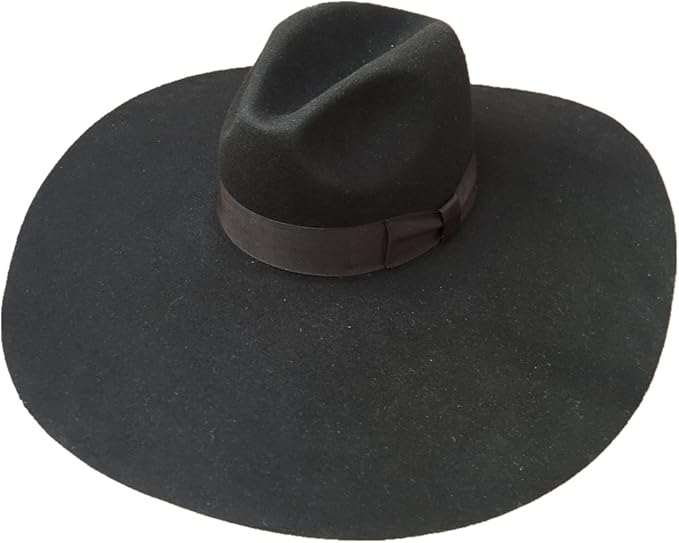 huge fedora hat
