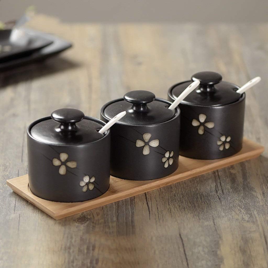 Spice Jars seasoning box kitchen ceramics Seasoning container Condiment bottles Spice jar Seasoning cans Seasoning rack tray Salt tank Sugar bowl Pepper cans Whole set With cover There is a spoon mult