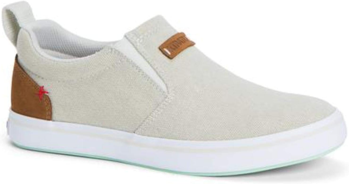 Light deck shoes Clearance