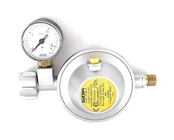 GOK Caravanregler 30 mbar 1,2 kg/h mit Manometer