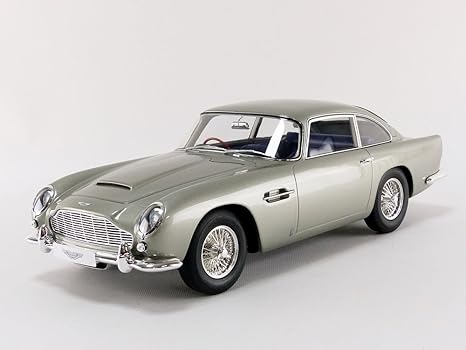 アストン マーチン db5