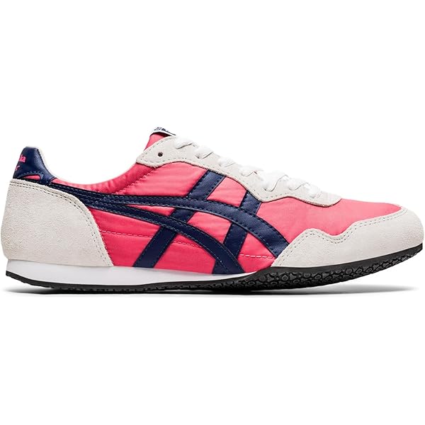 靴 ^^ YEAR OF THE RABBIT | 卯年の幸運を招くカラーのレッドと