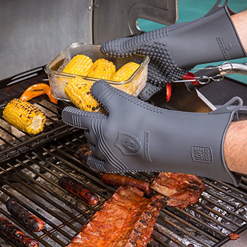 Premium Silicone BBQ Gloves & Grill Gloves in Attractive Gift Box. 13.5 inch Long for Better Protection. These Grilling Gloves are Best For Barbecue & Oven, Heat Resistant to 442 F (Size: S/M, 1 Pair)