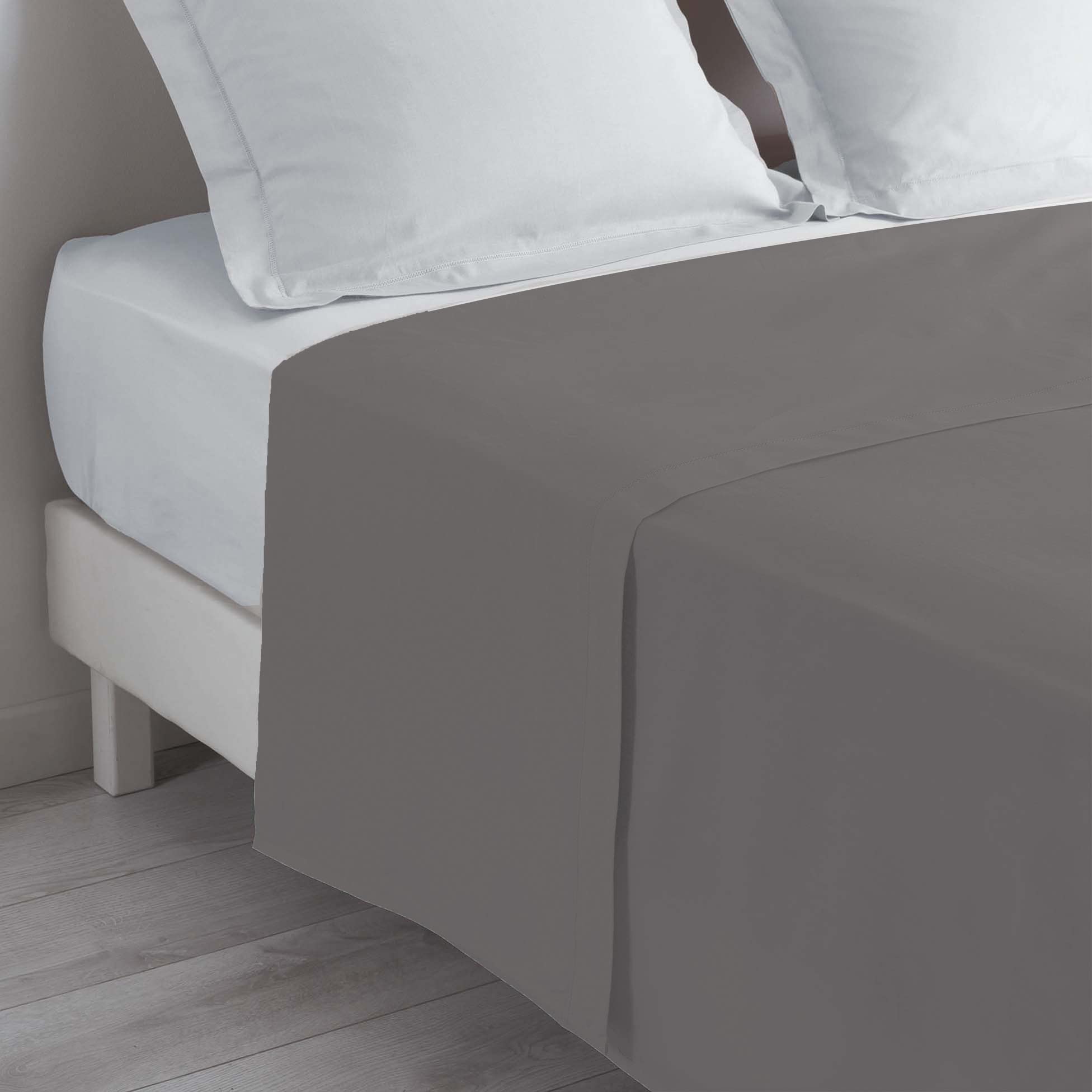 Douceur d'Interieur 57 Yarns Uni Flat Sheet Plus Bourdon Stitch, Gris Souris — image 1