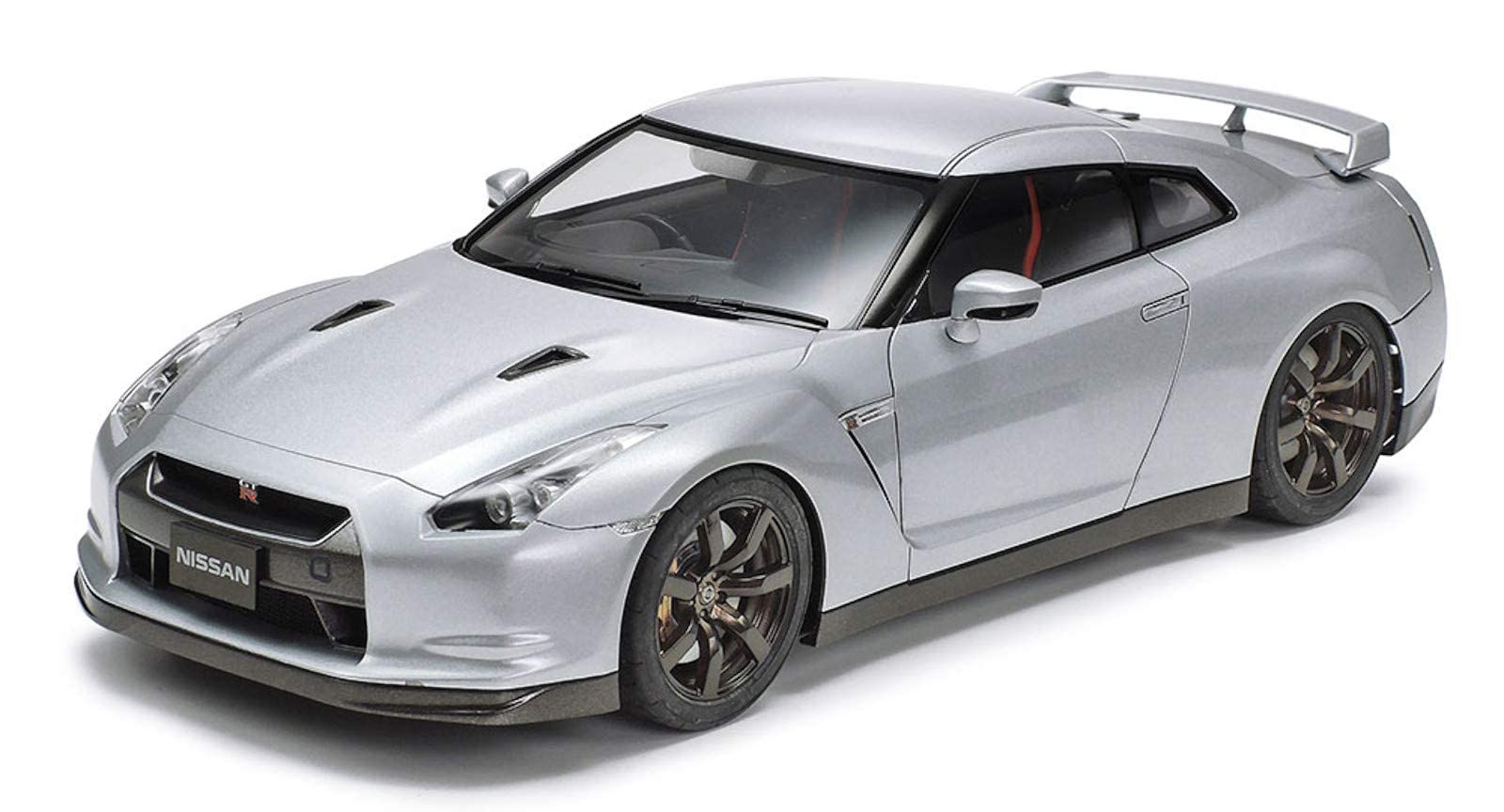TAMIYA 300024300-1:24 Nissan GT-R Street Version