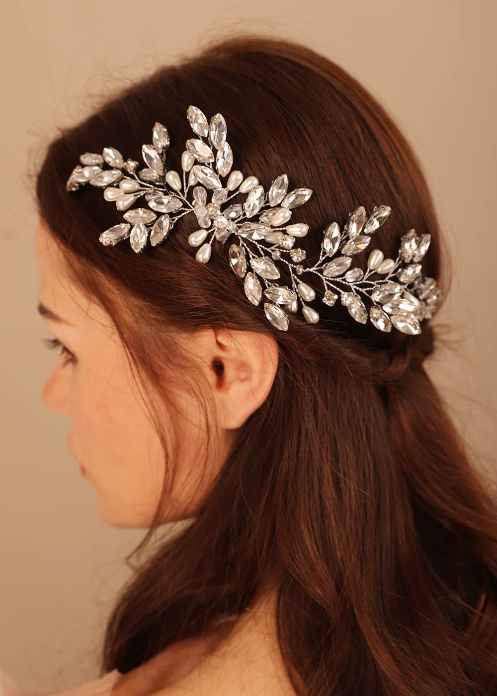 Deniferymakeup Rhinestone Hair Comb Bridal Hair Vine Bridal Wedding Hairpiece Wedding Hair Vine Pearl Hair Vine with Comb for Women and Girls (White)