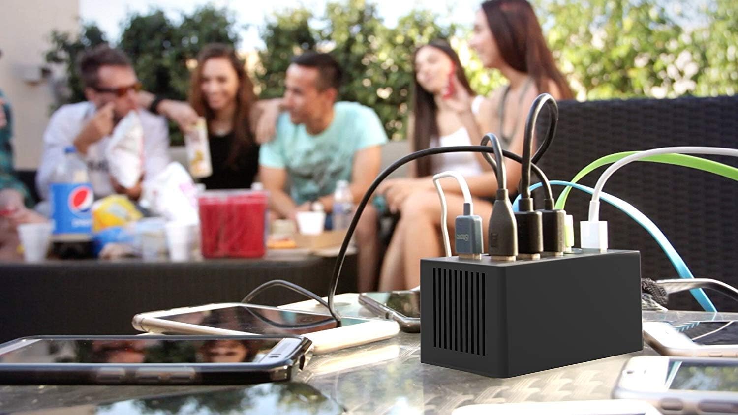 Sabrent 60 Watt (12 Amp) 10-Port [UL Certified] Family-Sized Desktop USB Rapid Charger. Smart USB Ports with Auto Detect Technology [Black] (AX-TPCS): Computers & Accessories
