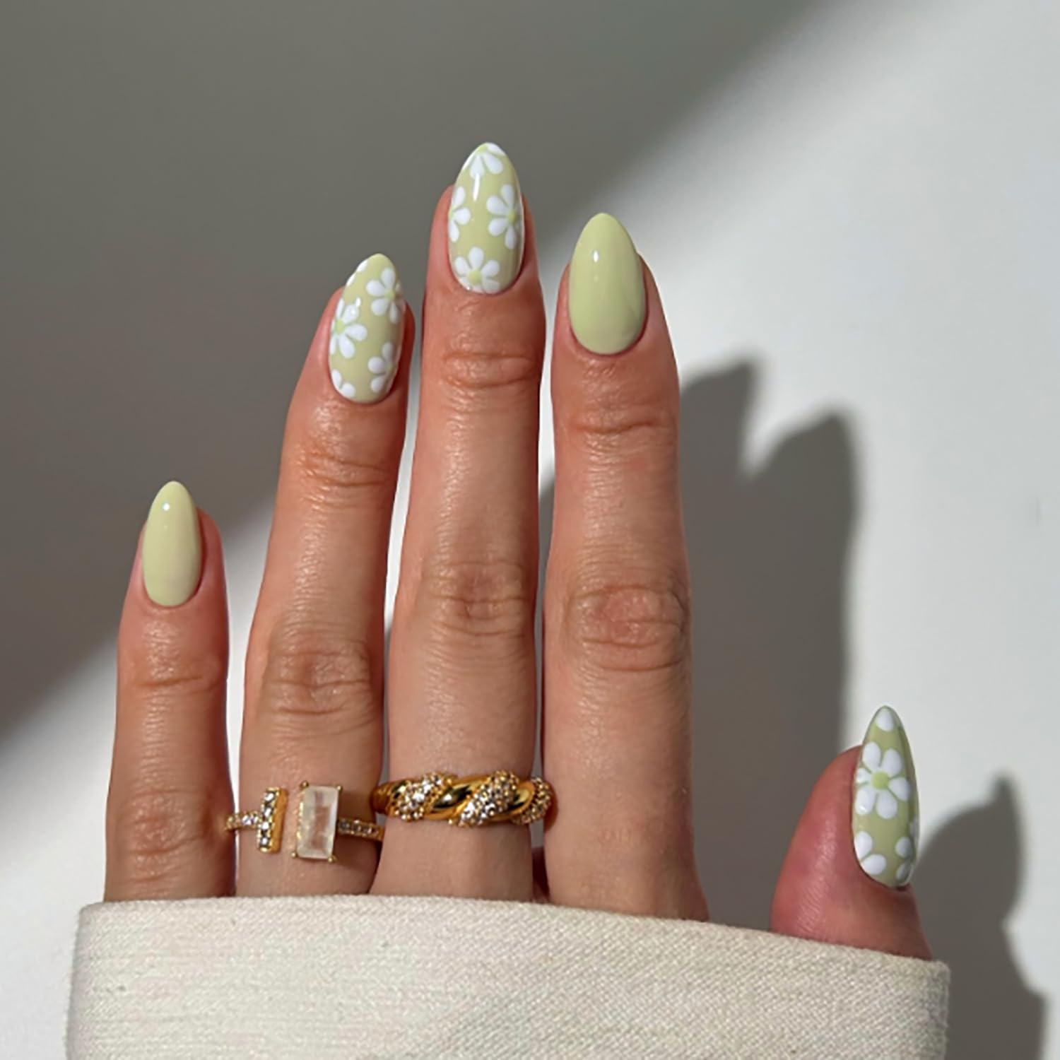 Photo 1 of 24 Pcs Almond Press on Nails Medium RIICFDD Fake Nails Cute Acrylic Nails with White Flower Pattern Design Artificial Glossy Full Cover Light Green False Nails for Women and Girls Nail Decoration