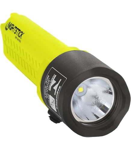 Amazon.com: Pelican Linterna LED SabreLite 2010 (amarillo