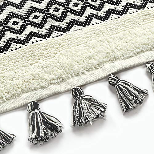 Seavish Boho Small Bathroom Rug,2x3 Black/White Cotton Tufted Hand