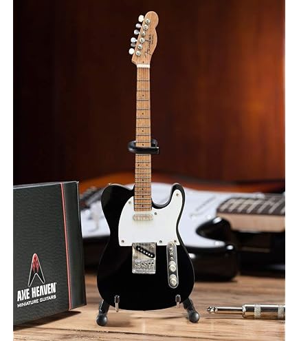 Amazon.com: Axe Heaven FS-002 Licensed Fender Stratocaster Classic