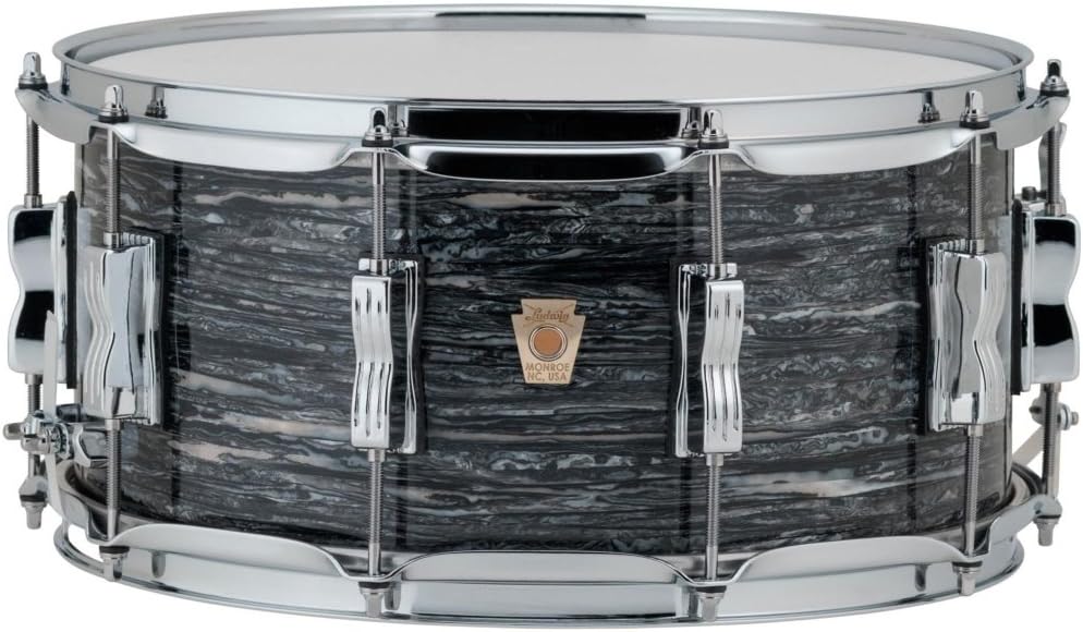 Ludwig Classic Maple Snare Drum 14 x 5 in. Vintage Black Oyster Pearl